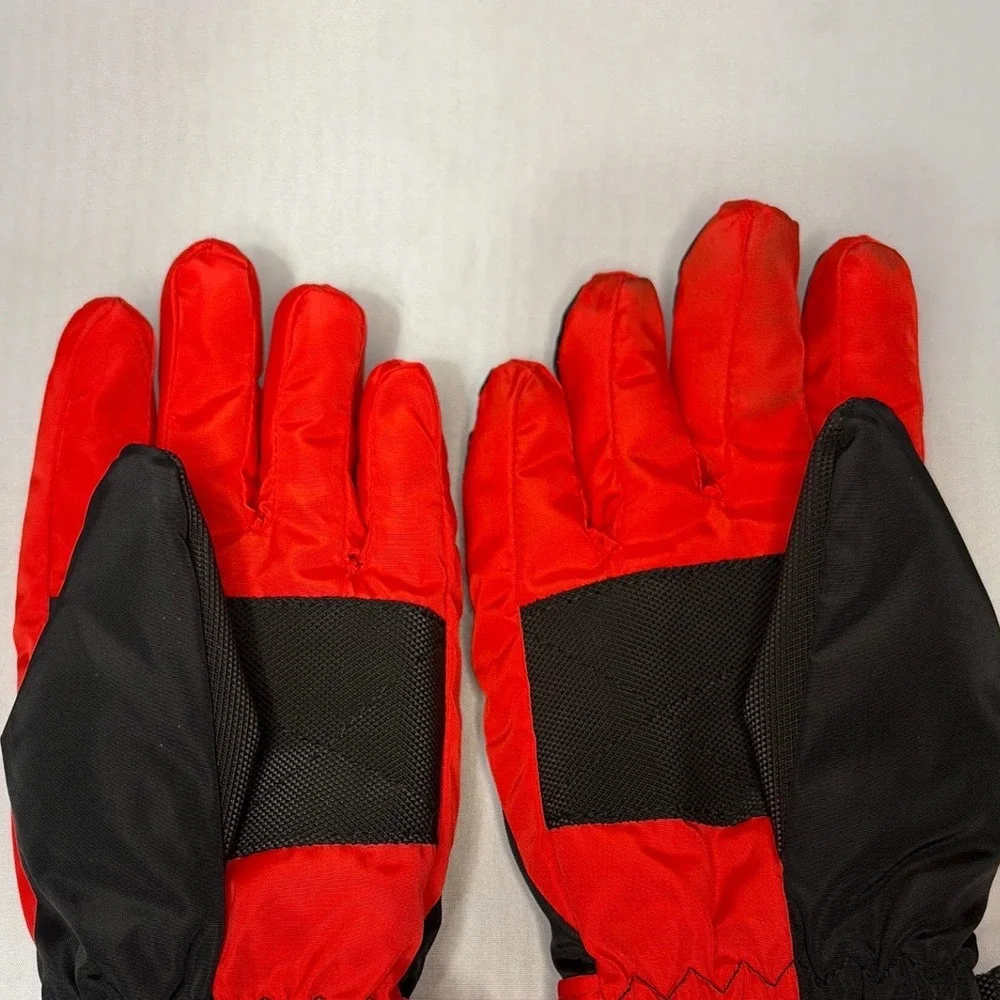 Marvel Spider-Man Youth Beanie Hat Knit Gloves and Ski Gloves Set Red Black OS